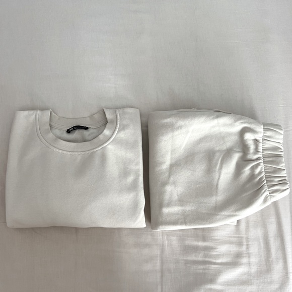 Zara - off white/cream joggers - Picture 5 of 5